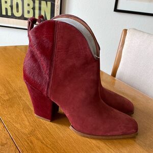 NWOT Sigerson Morrison boots